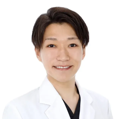 横浜で二重埋没が上手い先生である水の森美容クリニック 横浜院の中村 芳帆医師