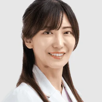 金沢ふたえのクリニックf-clinicの糸リフトを担当する医師