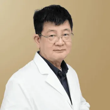 共立美容外科 仙台院の鼻整形を担当する院長