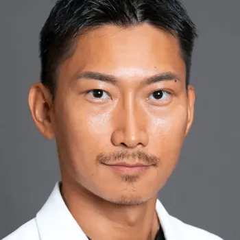 X CLINIC 全国5院の糸リフトを担当する医師
