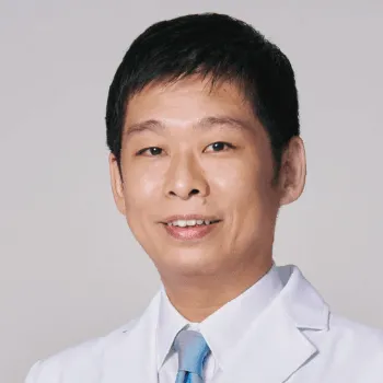 聖心美容クリニック 福岡院の鼻整形を担当する院長