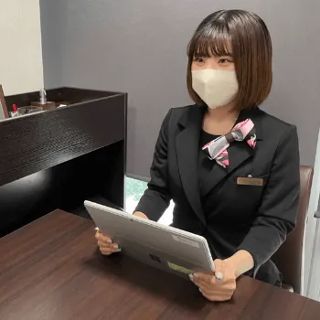 金沢中央クリニックの鼻整形を受ける前のカウンセリングの様子