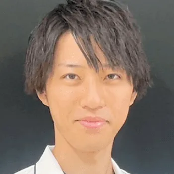 岡山中央クリニックの二重整形を担当する院長