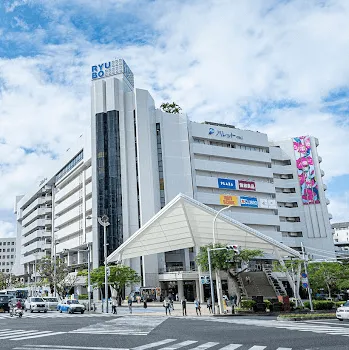 TCB東京中央美容外科 那覇院の外観の様子
