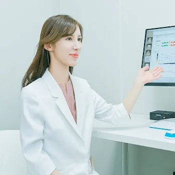 共立美容外科 東京5院の糸リフトを担当する医師