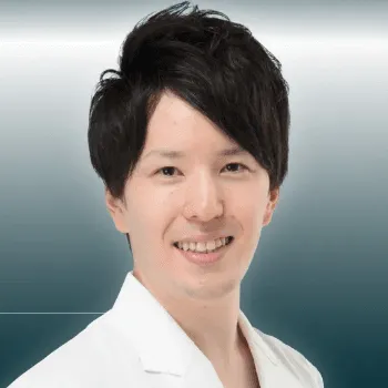 水の森美容外科 新宿院の脂肪吸引を担当する院長
