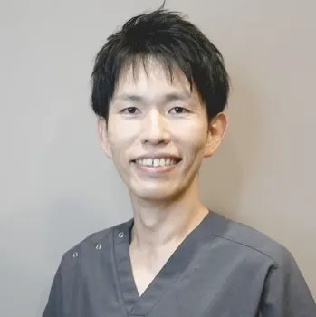 フェイス美容外科の糸リフトを担当する医師