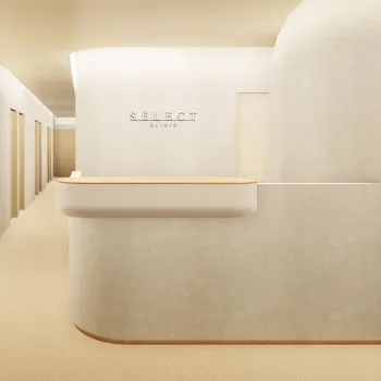SELECT CLINIC 新宿院のインモードを受ける前の受付
