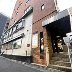 ソレイユクリニック江戸川橋の二重整形を受ける医院の外観