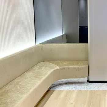 レジーナクリニック 神戸三宮院の医療脱毛を受ける前の待合室