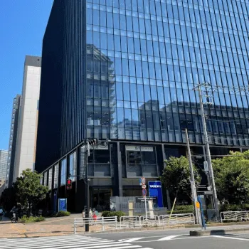 湘南美容クリニック 江東区1院のクマ取り整形を受けるクリニックの外観