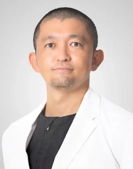 京都で二重埋没が上手い先生であるTCB東京中央美容外科 京都駅前院の橋本 晋太朗医師の画像