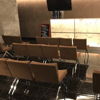 品川美容外科 港区1院の二重整形を受ける前の待合室
