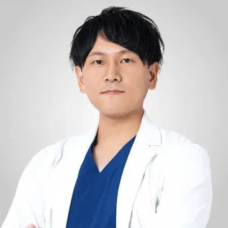 ①TCB東京中央美容外科 札幌大通院の森宮 佳輝医師
