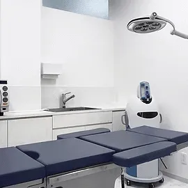 Lila Clinicのクマ取り整形を受ける施術室