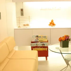 アジアン美容クリニックの二重整形を受ける前の待合室