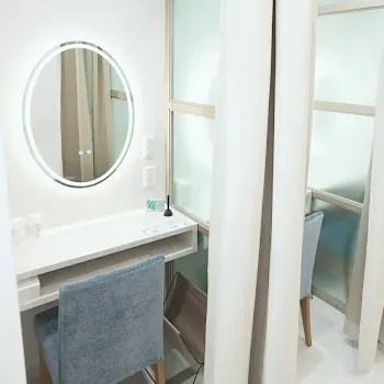 水の森美容クリニック 全国7院の医療ハイフを受けた後のパウダールーム