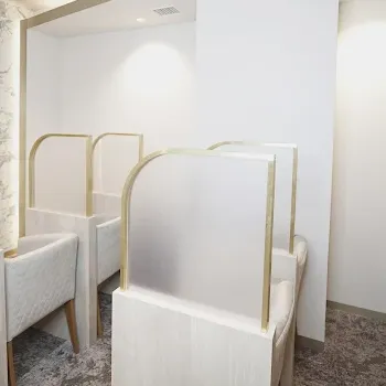 水の森美容クリニック 全国7院の医療ハイフを受ける前の待合室