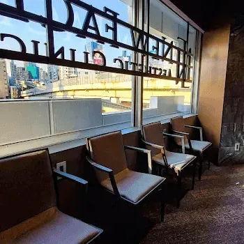 NEW FACE AESTHETIC CLINIC 全国2院のモフィウス8を受ける前の待合室