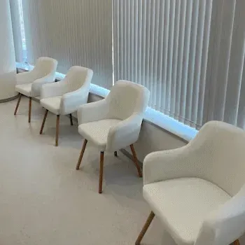 NARU Beauty Clinic 千葉院のリジュラン注射を受ける前の待合室
