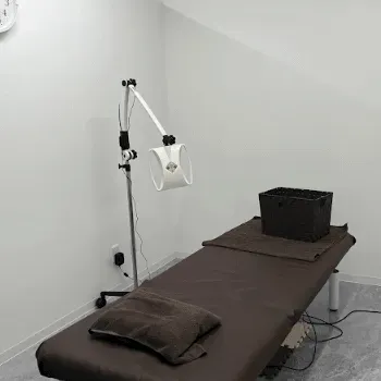 TCB東京中央美容外科 金沢院の都度払いの医療脱毛を受ける施術室