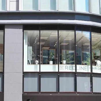 REDLINE CLINICの外観の様子