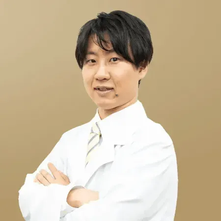 クマ取りの名医の口コミ⑤共立美容外科 渋谷院の三羽 英之医師