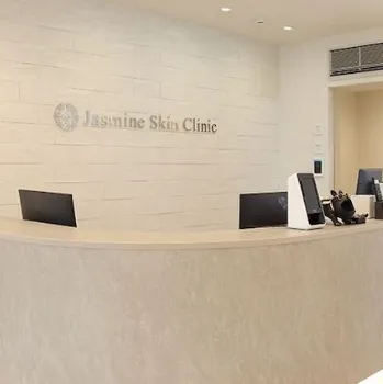 Jasmine Skin Clinicのルメッカを受ける前の受付