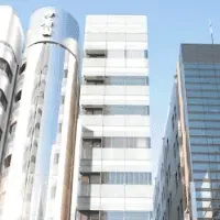 にしやま形成外科皮フ科のリジュラン注射を受けるクリニックの外観