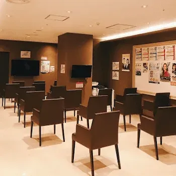 湘南美容クリニック 名古屋4院のリジュラン注射を受ける前の待合室
