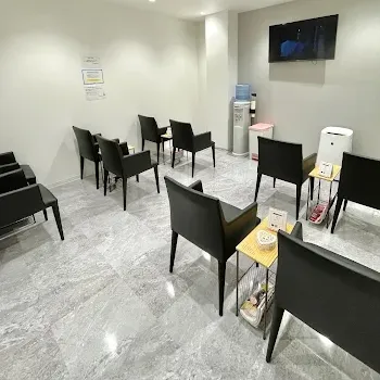 TCB東京中央美容外科 大阪6院のリジュラン注射を受ける前の待合室