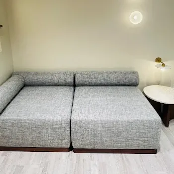 LIGHT CLINIC 大阪院のトライフィルプロを受ける前の待合室