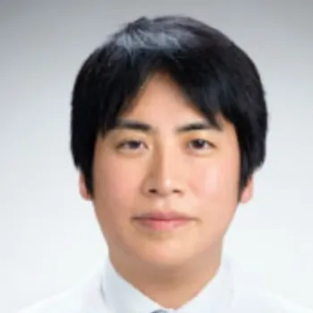 松田病院のハイドラフェイシャルを担当する医師