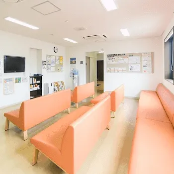 おくぐち皮ふ科クリニックのポテンツァを受ける前の待合室
