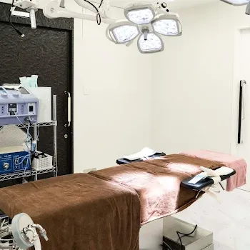 東京美容外科 新宿院の二重整形を受ける手術室