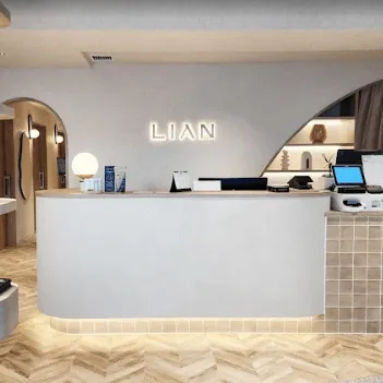 LIANクリニック 表参道のボルニューマを受ける前の受付