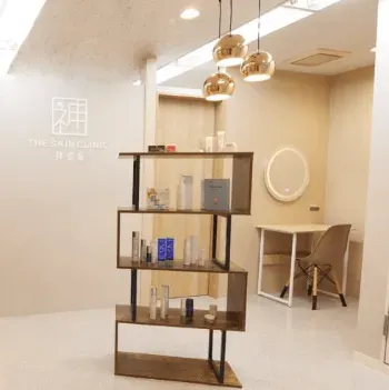 THE SKIN CLINIC 神楽坂のボルニューマを受ける前の待合室