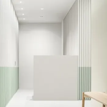 レナトゥスクリニック 全国6院のジェントルマックスプロによる施術を受ける前の受付