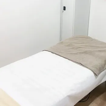 ヴァージンクリニック 全国3院のジェントルマックスプロによる施術を受ける施術室