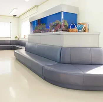 細川外科クリニック 全国1院のオンダリフトを受ける前の待合室