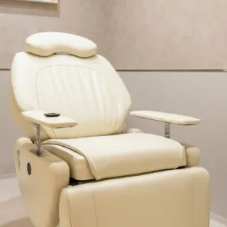 Ledian Clinic Roppongiのオンダリフトを受ける施術室