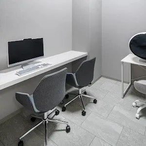 LIVELY CLINIC 全国3院のオンダリフトを受ける前の診察室