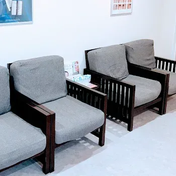 クリニーク 福岡天神のイオン導入を受ける前の待合室