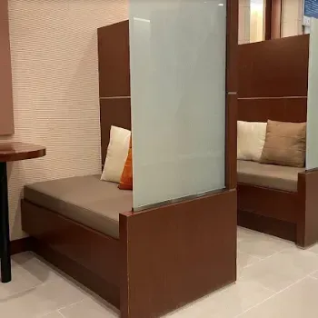 聖心美容クリニック 福岡院のイオン導入を受ける前の待合室