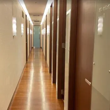 聖心美容クリニック 福岡院のイオン導入を受ける医院の院内の様子