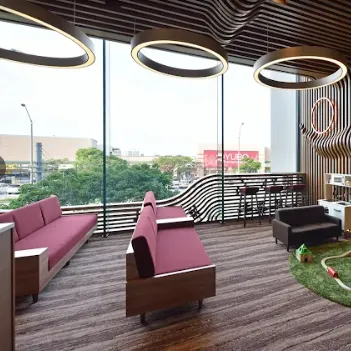 ひろ耳鼻科皮膚科形成外科の医療ハイフを受ける前の待合室