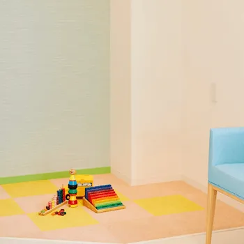 にじの森⽪フ科クリニックのキッズスペース