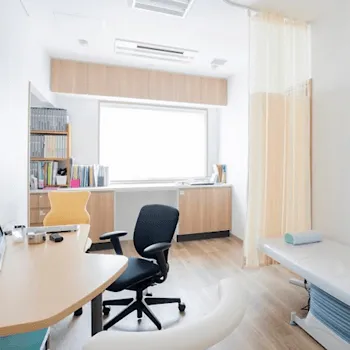 とりい皮膚科クリニックのフォトフェイシャルを受ける前の診察室