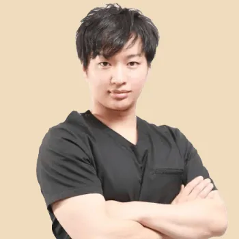 金沢ふたえのクリニックf-clinicの医療ハイフの施術を担当する医師