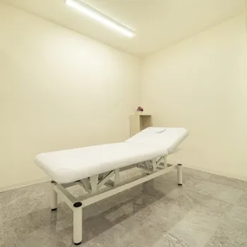 TCB 金沢院の医療ハイフを受ける施術室